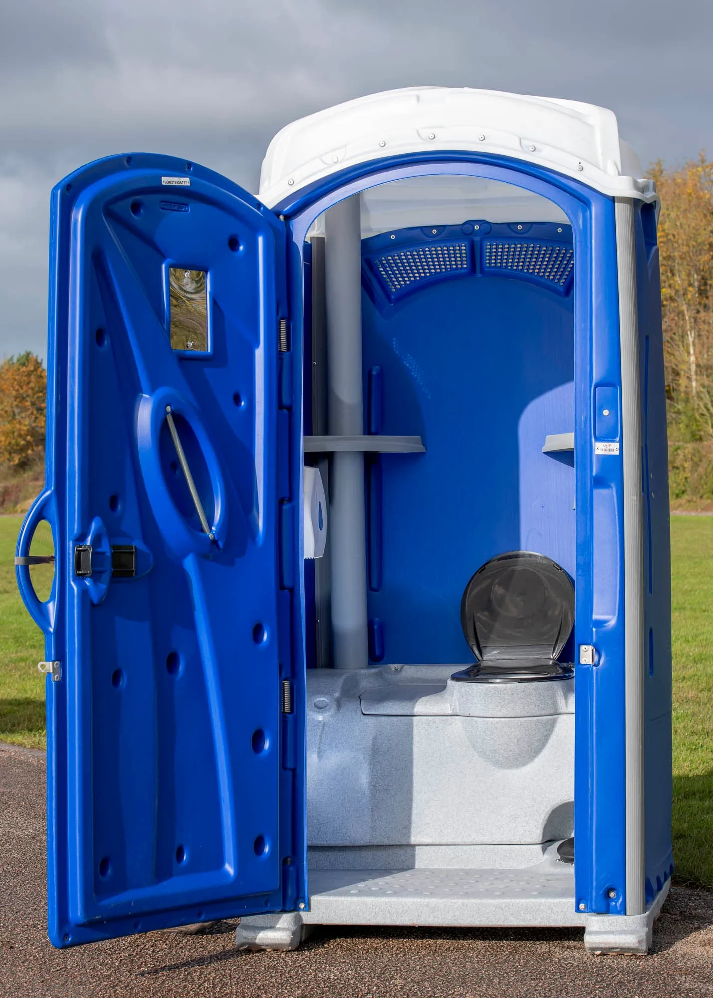 Standard mobile toilet